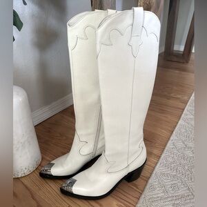 Dolce Vita White Leather Kamryn Boots